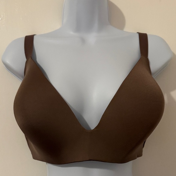 Skims Brown Wireless Bra - Picture 2 of 16